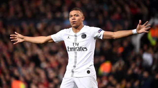 大巴黎官方：舍瓦利耶脚踝受伤接受治疗，杜埃正在恢复阶段（巴黎圣日耳曼官宣：舍瓦利耶脚踝伤已接受治疗，杜埃正处恢复期）