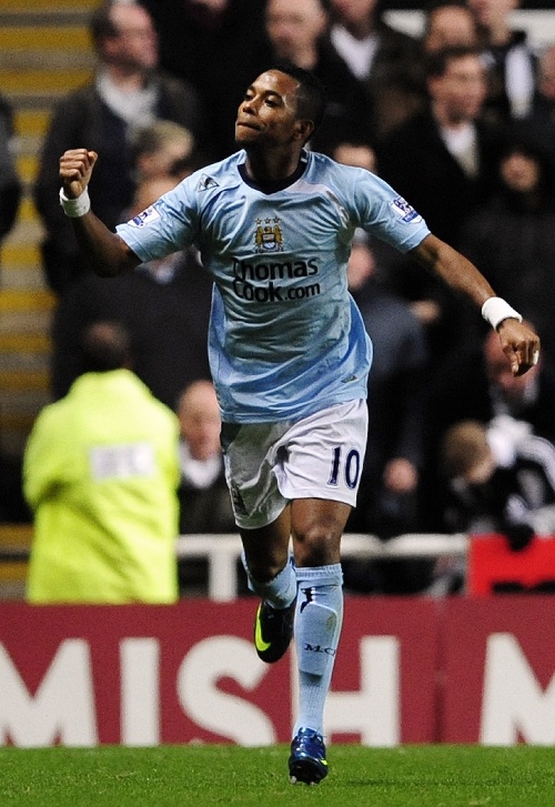 小组赛遭遇硬仗？五星巴西或被摩洛哥与苏格兰爆冷，网友担忧其出线前景（小组赛风险陡增？五星巴西恐遭摩洛哥、苏格兰爆冷，出线前景引发担忧）