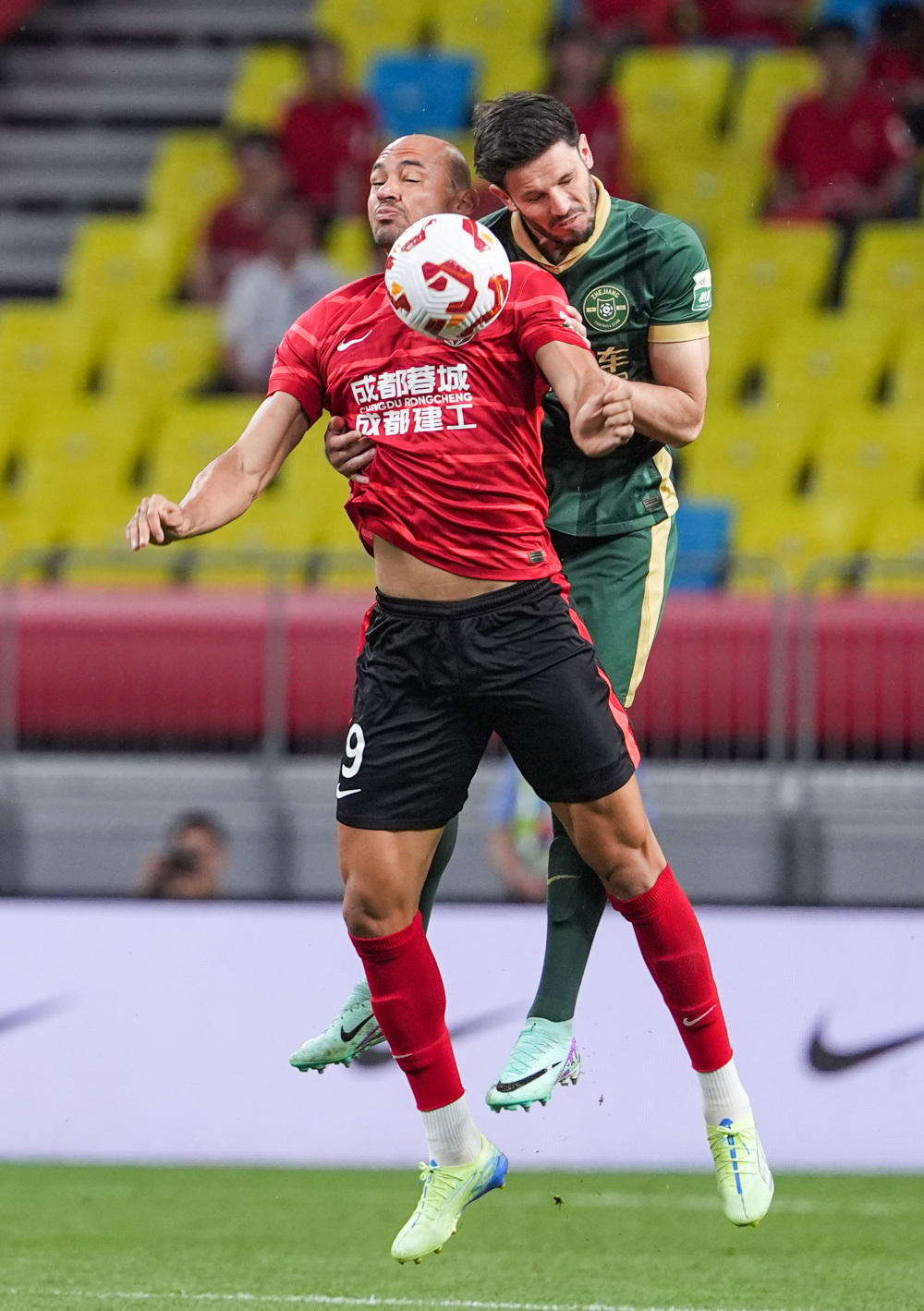 埃贝尔：若于帕选择续约也不是因为钱，目前还没提交最终报价（埃贝尔：就算于帕续约也非因金钱，我们尚未给出最终报价）