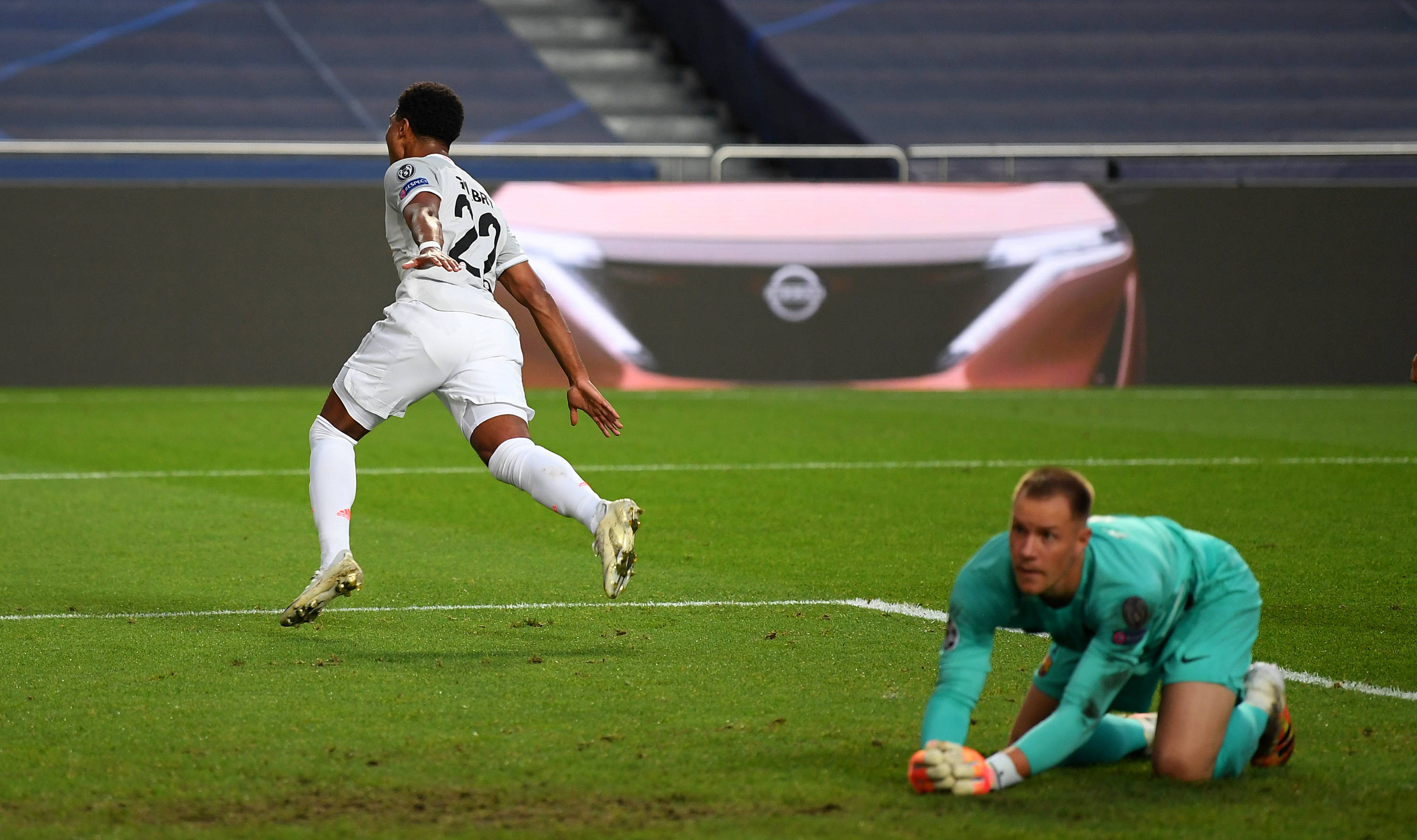 足球世界杯亚洲区预选赛数据统计（世界杯亚洲预选赛数据总览）