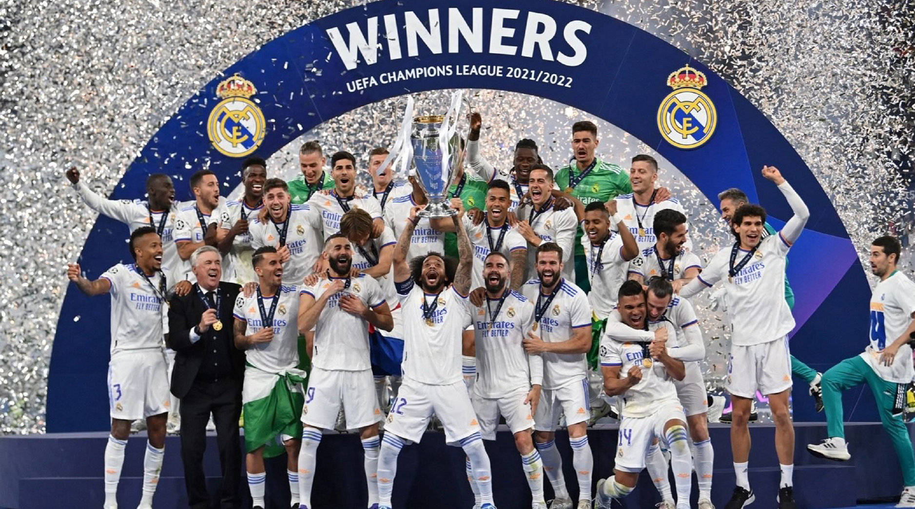 英超：利物浦4-0大胜埃弗顿（英超：利物浦4球零封埃弗顿）