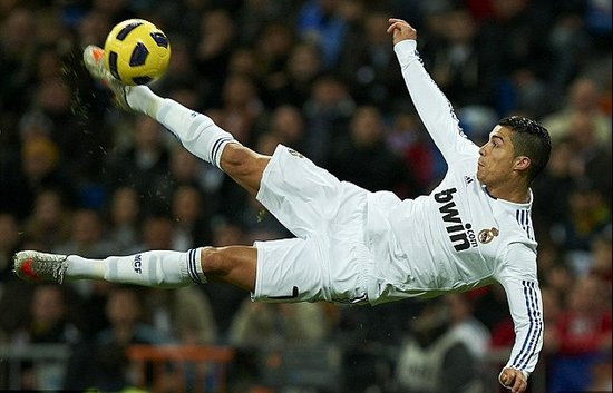 伊萨克、维尔茨身价暴跌，利物浦总计缩水1.1亿欧全球居首（伊萨克与维尔茨身价大跳水，利物浦合计蒸发1.1亿欧位居全球首位）