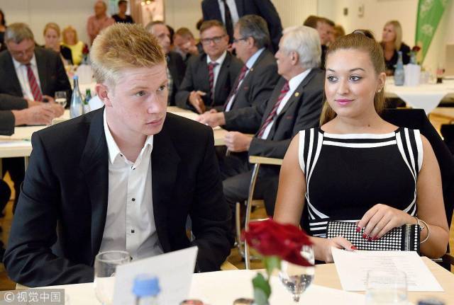 阿尔特塔：怀特确定缺阵，加布里埃尔目前恢复情况非常好（阿尔特塔确认：怀特无缘出战，加布里埃尔恢复良好）