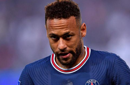 FIFA发布的世界杯赛程以美东时间计算，比北京时间慢12小时（FIFA公布世界杯赛程采用美东时区，较北京时间晚12小时）